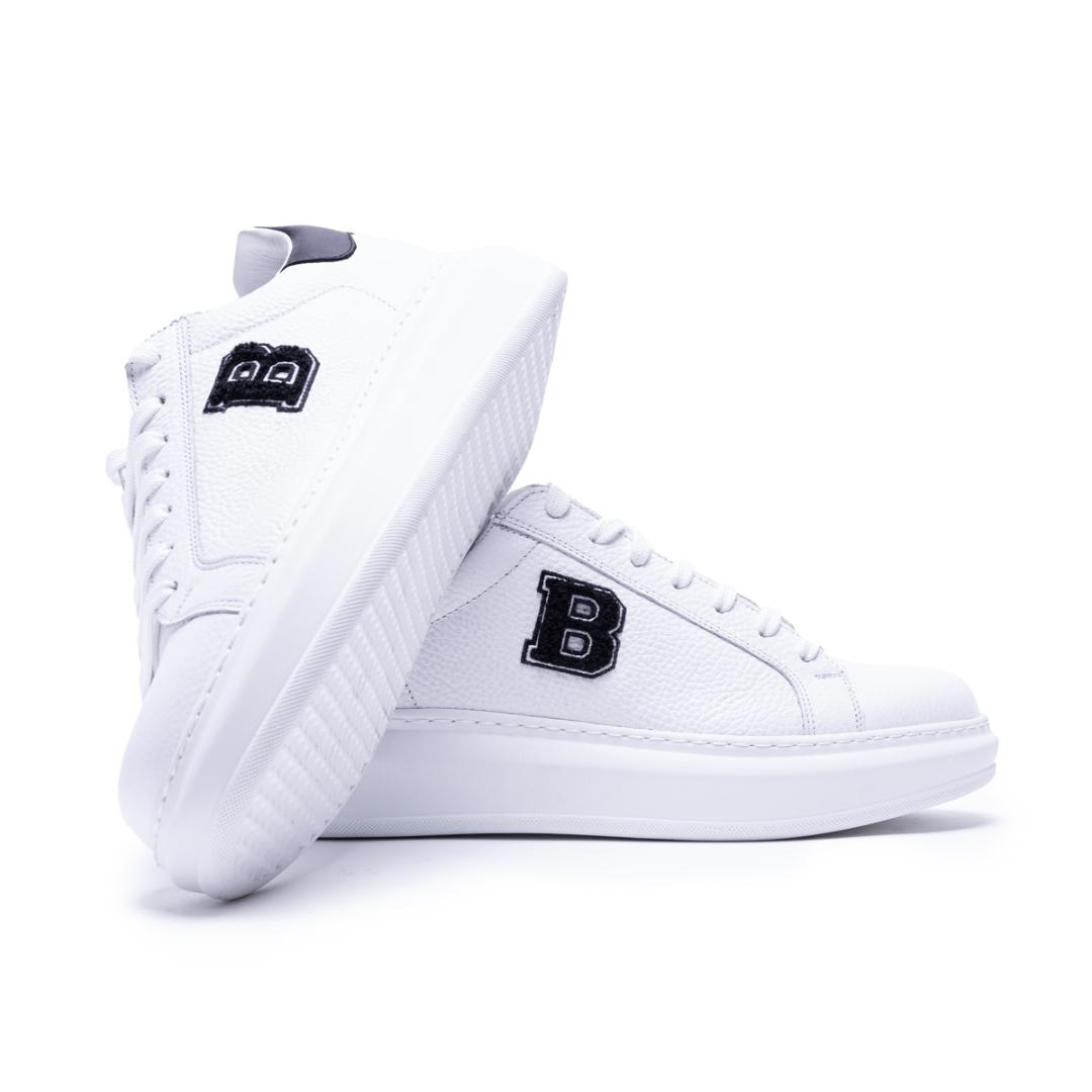 STREET B WHITE